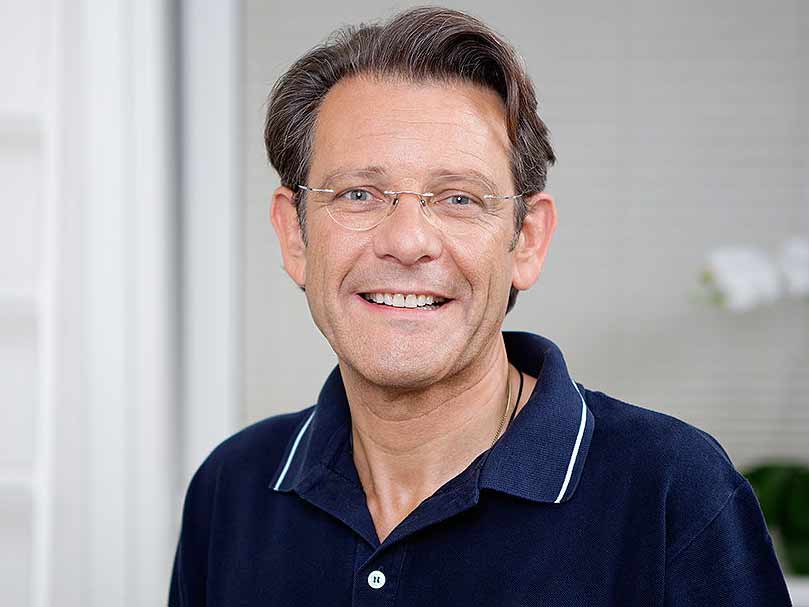 Dr. Jörg Brandhorst